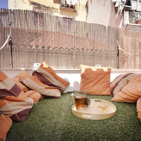 بيت ضيافة Story